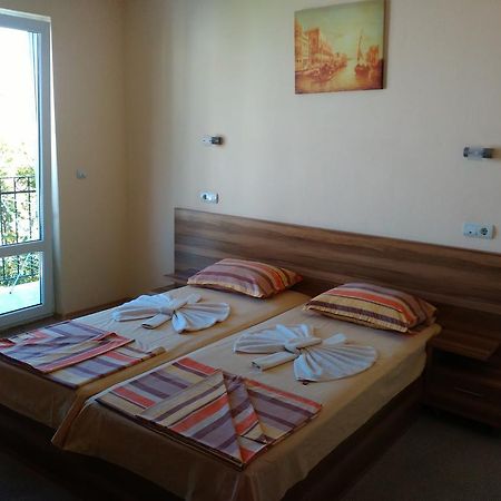 Fits Guest House Πριμόρσκο Εξωτερικό φωτογραφία