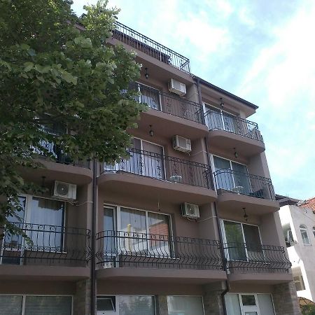 Fits Guest House Πριμόρσκο Εξωτερικό φωτογραφία