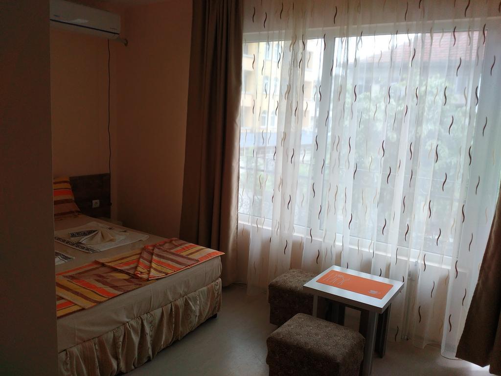 Fits Guest House Πριμόρσκο Εξωτερικό φωτογραφία