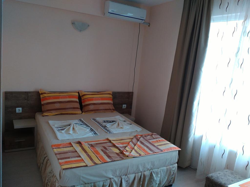 Fits Guest House Πριμόρσκο Εξωτερικό φωτογραφία
