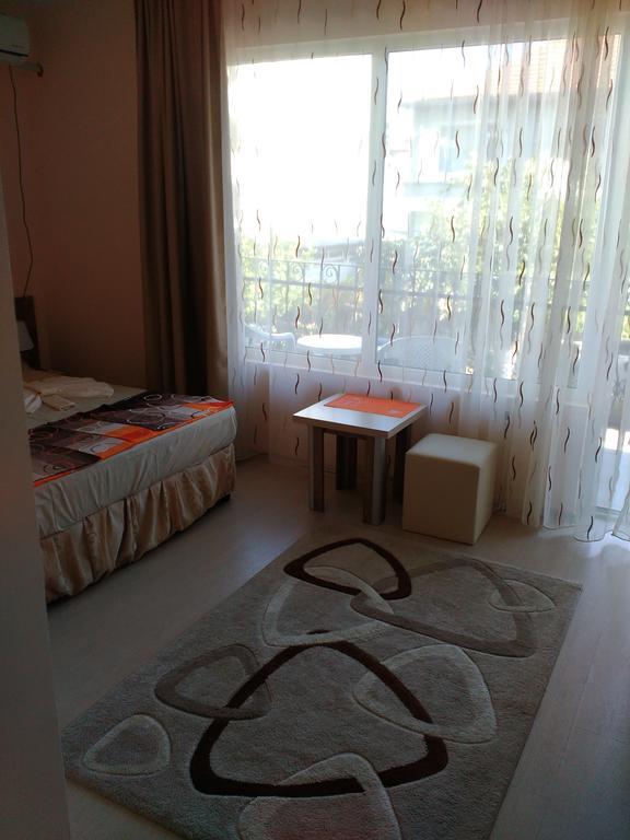 Fits Guest House Πριμόρσκο Εξωτερικό φωτογραφία