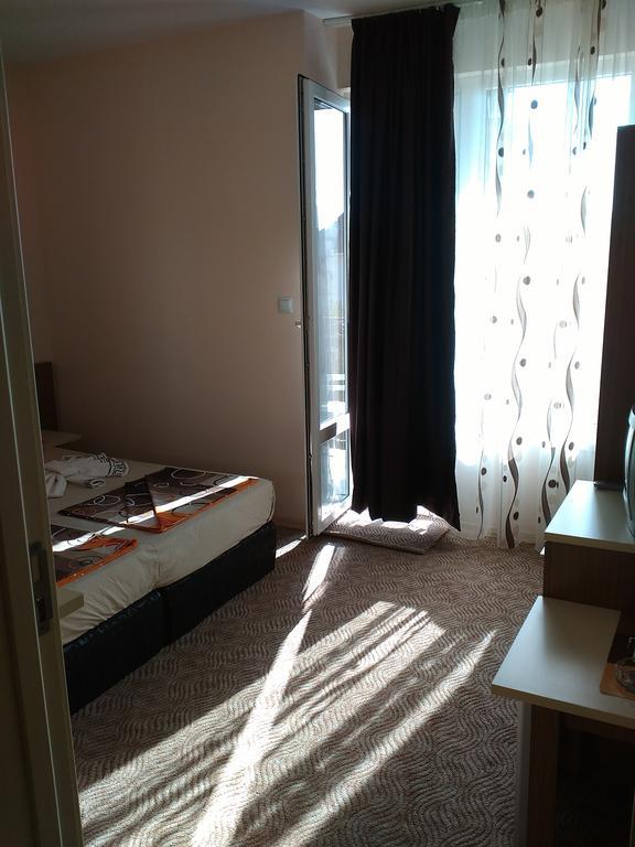 Fits Guest House Πριμόρσκο Εξωτερικό φωτογραφία