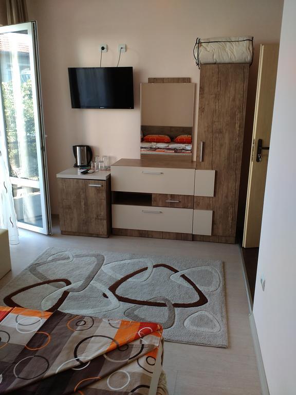 Fits Guest House Πριμόρσκο Εξωτερικό φωτογραφία