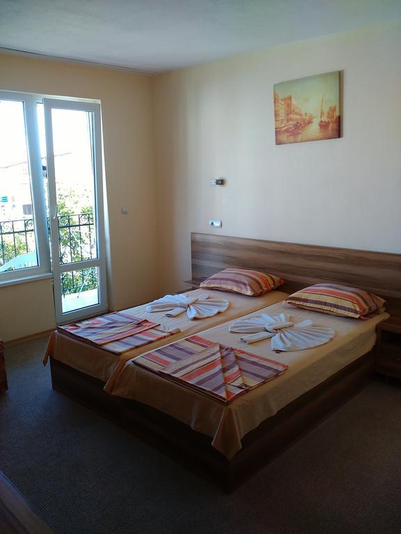 Fits Guest House Πριμόρσκο Εξωτερικό φωτογραφία
